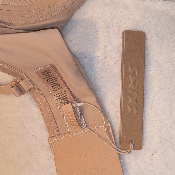 Skims Fits Everybody Strapless Convertible Bra 34B NWT - Picture 5 of 7